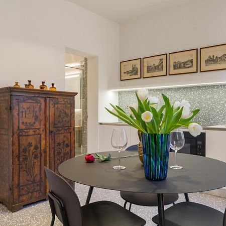 Domus La Scala Apartment Verona Bagian luar foto