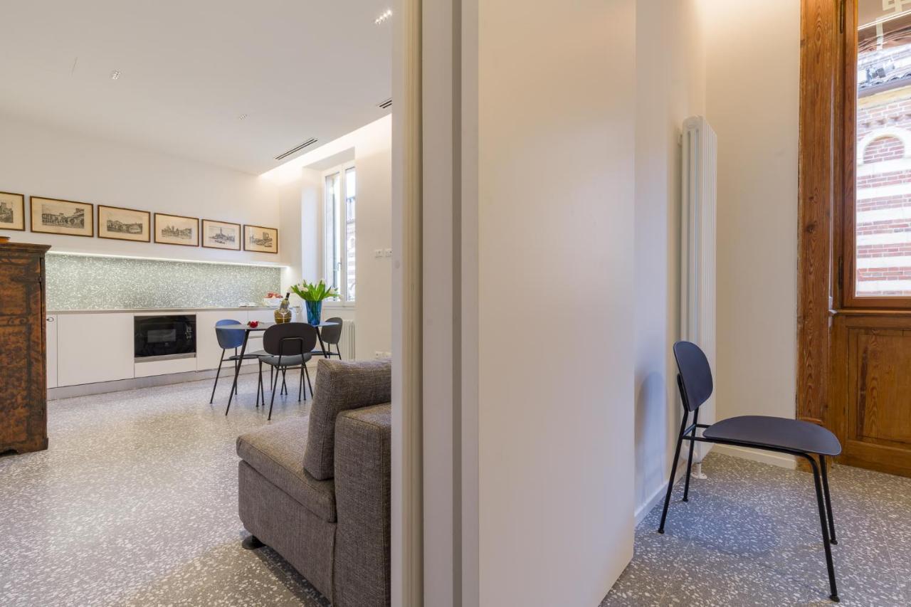 Domus La Scala Apartment Verona Bagian luar foto