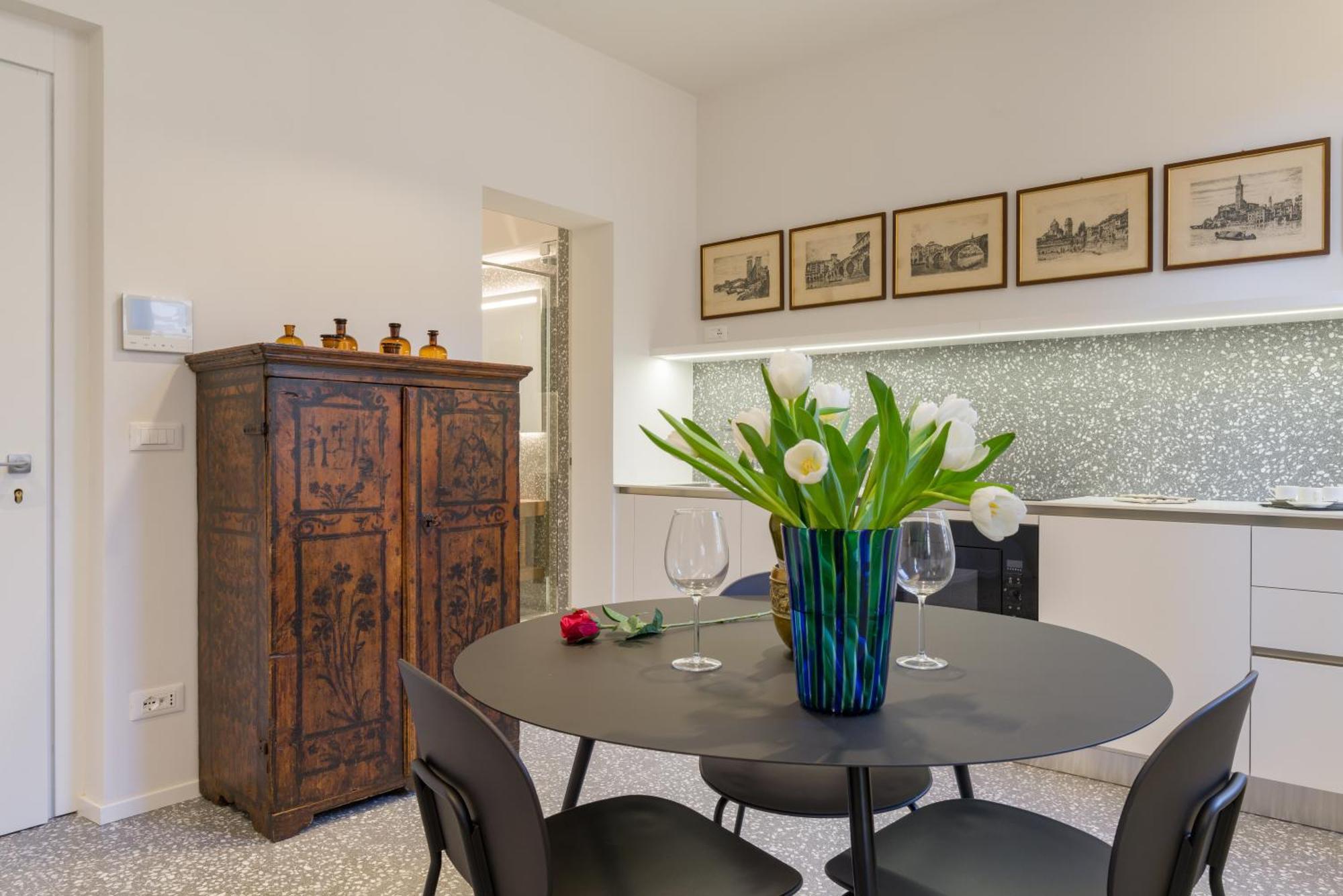 Domus La Scala Apartment Verona Bagian luar foto